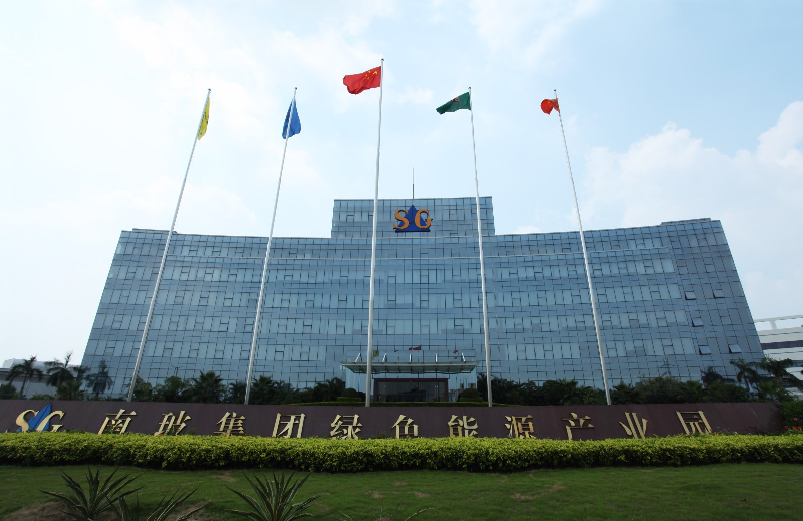 资讯 | ​南玻A 2021年净利润预增109%；Poongwon G6 OLED FMM通过验证；同宇新材开启上市征程