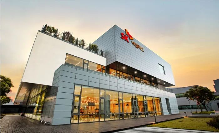 WFS行业资讯 | 杉金光电绵阳偏光片项目进入全面施工阶段；SKC即将出售薄膜业务；中仑新材创业板IPO获受理