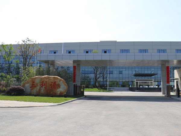 项目 | 三利谱拟总投资100亿元建设显示器用偏光片生产线